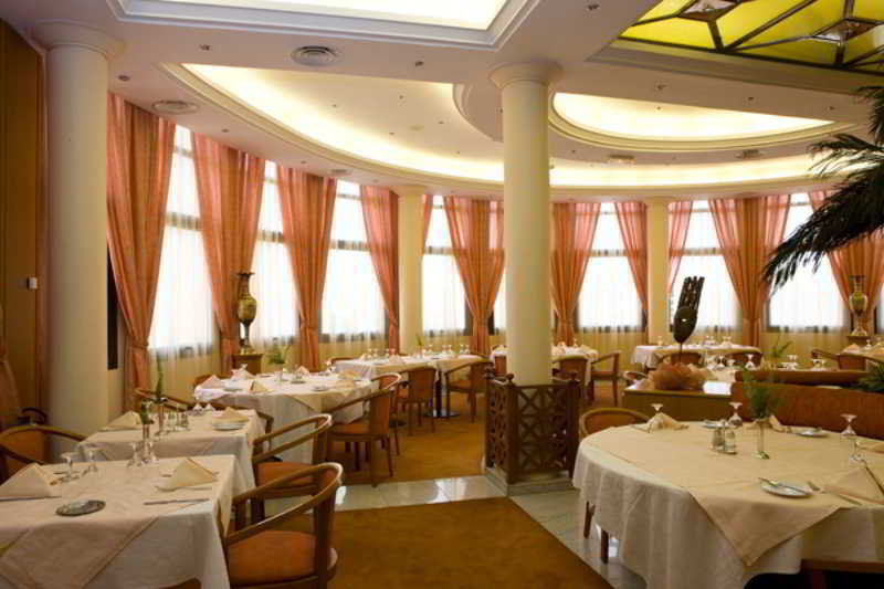Azalai Hotel Бамако Екстериор снимка