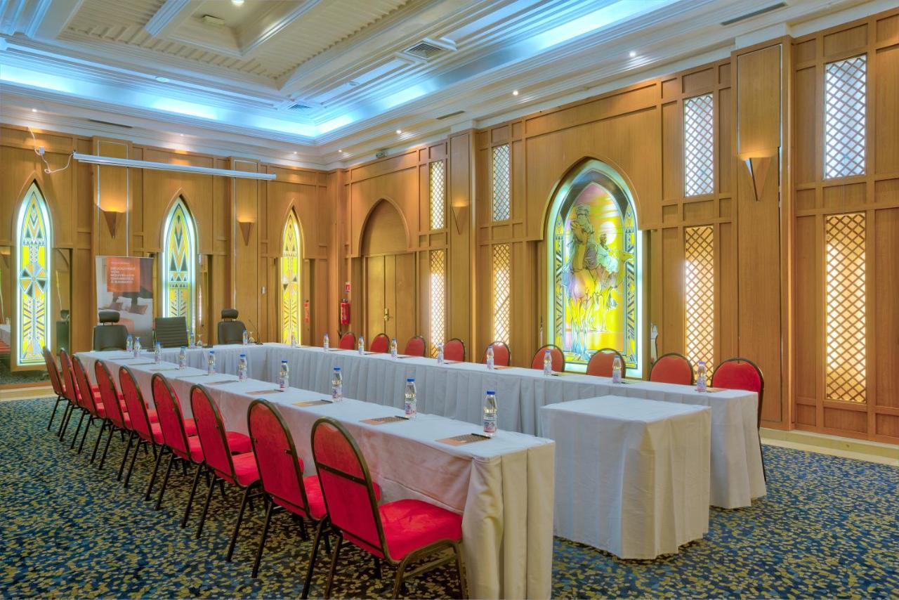 Azalai Hotel Бамако Екстериор снимка